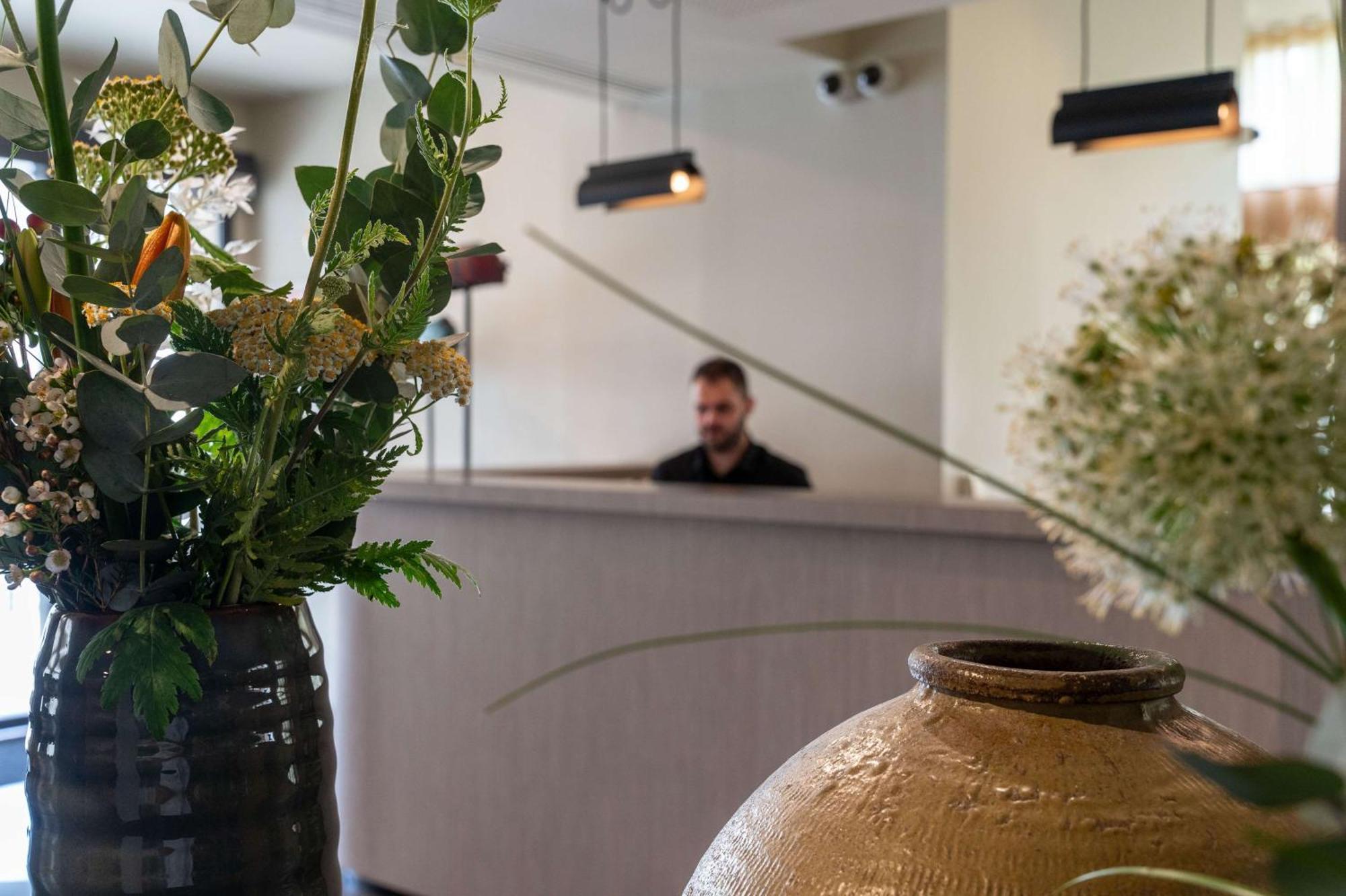 Le Masq Hotel Best Western Premier La Rochelle  Bagian luar foto
